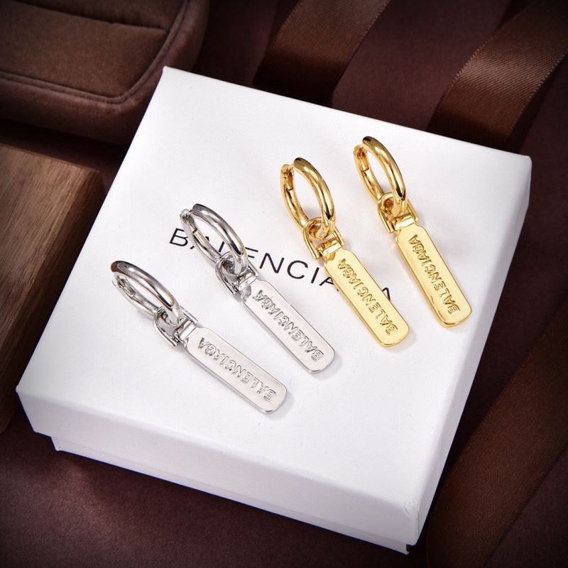 Ba*len*cia*ga earrings